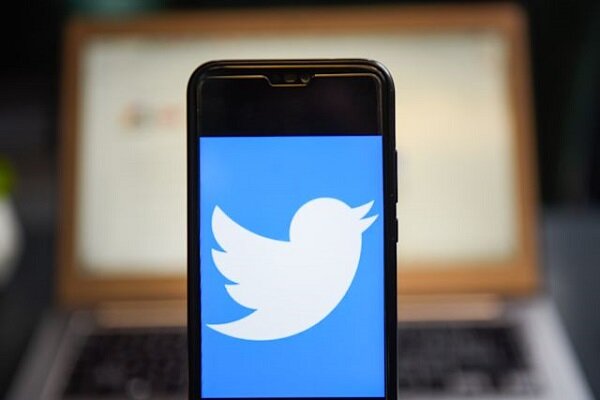 هکرهای ۱۳۰ حساب کاربری توئیتر شناسایی شدند